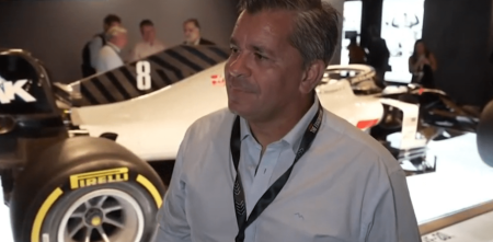 Fontana dijo presente en la inauguración de la F1 Exhibition