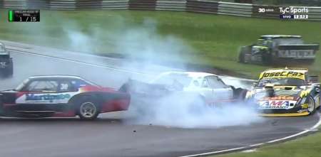 Procar 4000: ¡Inicio impactante! Choque multitudinario en la final de la Clase B