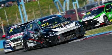 TCR South America: Pezzini se agranda tras ganar en Rosario: “Esperemos pelear bien arriba el campeonato”