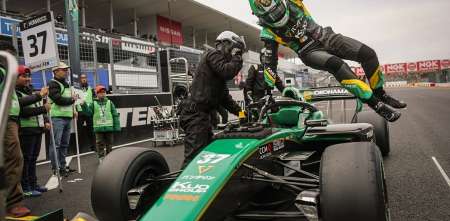 Los horarios para seguir la actividad de Sacha Fenestraz en la Súper Fórmula