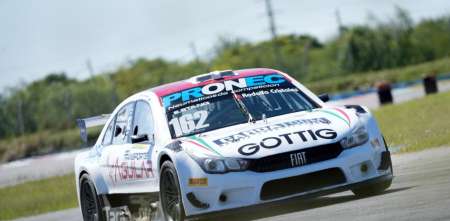 Top Race: Emiliano Stang nuevamente el más rápido en San Nicolás