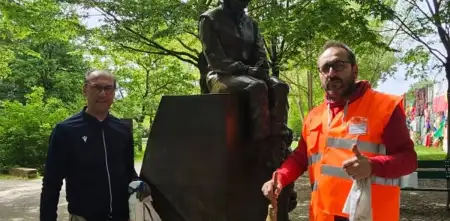 La estatua de Senna en Imola fue renovada para la conmemoración de este 1° de mayo