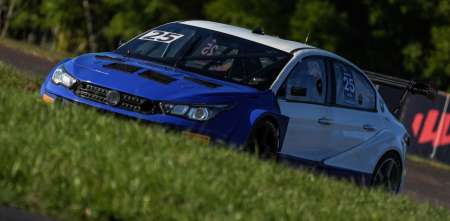 La historia del AT Racing, el equipo que debuto e hizo podio en la nueva era del TC2000