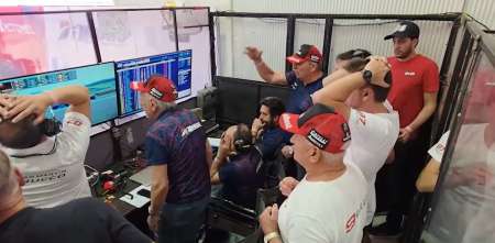 EXCLUSIVO: TC: así reaccionó el box de Trucco al toque con Agrelo que provocó su abandono