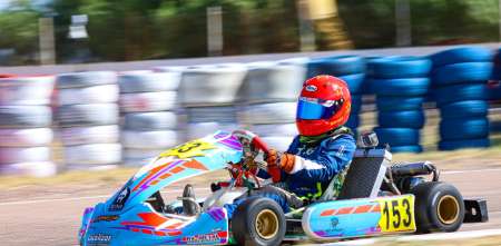 Con Colapinto como espejo, un joven cordobés se embarcó a Europa en busca de una oportunidad