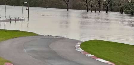 Las impactantes imágenes del circuito costanero de Arrecifes tras el temporal en Buenos Aires