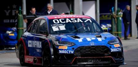 TC2000: Leo Pernía marcó el ritmo en el primer entrenamiento en Buenos Aires