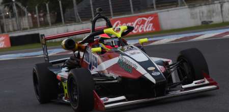 Fórmula Nacional: Álvarez Castaño ganó una carrera con varias alternativas en Buenos Aires
