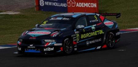 TCR South America: Yannantuoni ganó la segunda carrera en una final electrizante