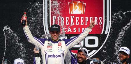 NASCAR: Denny Hamlin fue el ganador en la carrera de Michigan