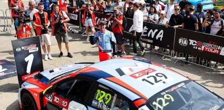 TCR World Tour: Néstor Girolami volvió a la victoria en la 2da final en Valencia