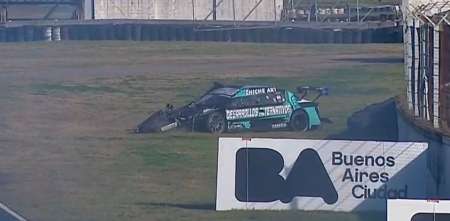 Top Race: despiste y golpe de Costas en la final en Buenos Aires