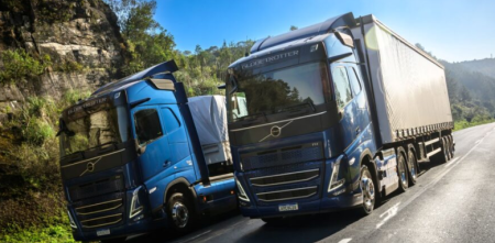 Volvo Trucks describe los beneficios de su sistema de retrovisores por cámara