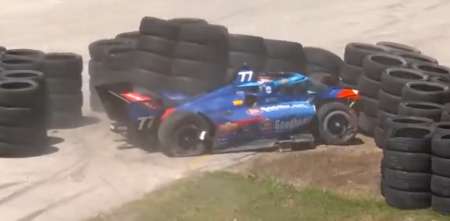 IndyCar: el golpe que provocó el abandono de uno de los autos del Juncos Hollinger Racing en Road America