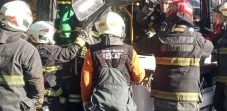 Choque múltiple en Tucumán: 10 vehículos chocaron en cadena y 15 personas resultaron heridas