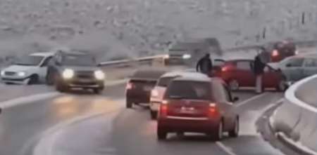 Impactante choque múltiple por la nevada en las Altas Cumbres