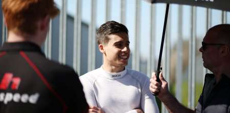 GB4 Championship: Leandro Juncos clasificó tercero en Snetterton