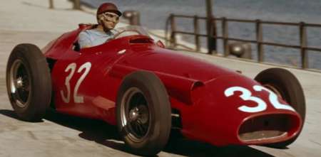 El saludo de la Fórmula 1 a Fangio por el aniversario de su fallecimiento