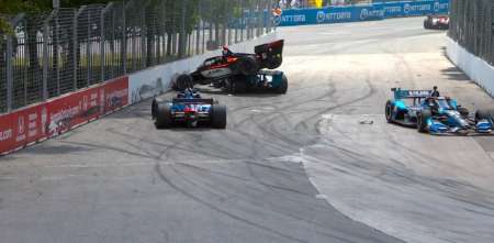 IndyCar: choque múltiple en el circuito callejero de Toronto