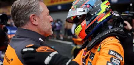 F1: Zak Brown se rinde ante Piastri por sus recientes actuaciones: “Es una maquina”