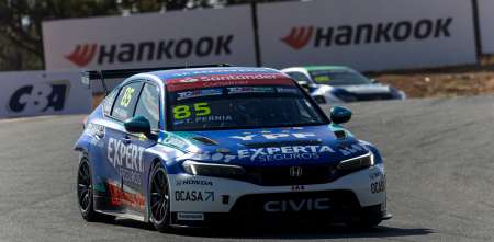 TCR South America: Tiago Pernía cantó victoria en la 1ra final en Curvelo