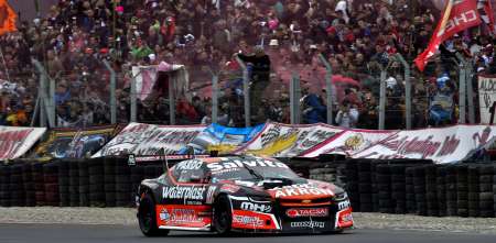 TC: la iniciativa que tiene la hinchada de Chevrolet para despedir a la tribuna número 15