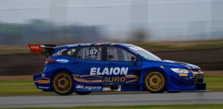 TC2000: Franco Vivian te lleva una vuelta a fondo bajo la lluvia con su Tracker en Junín