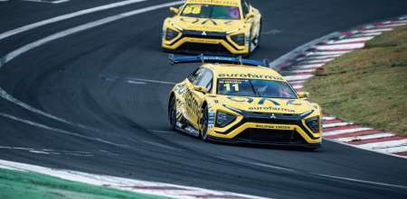 Stock Car: Di Mauro le ganó el duelo a Fraga y se hizo con la victoria en Cascavel