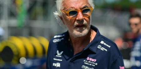 F1: Briatore fue benévolo con Colapinto y lo comparó con los otros "rookies": "La presión es mayor en Alpine"