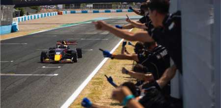 ¡Un argentino campeón con Red Bull! Colnaghi se quedó con el campeonato de Eurocup 3