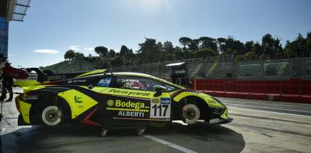 GT Italiano: Franco Girolami y "Nano" López tuvieron un domingo para el olvido en Imola