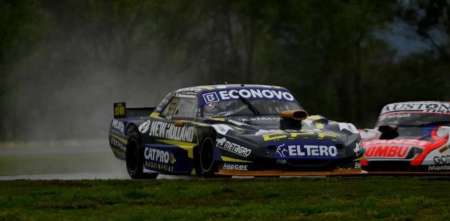 TC Mouras: Provens fue imbatible en La Plata y obtuvo su tercera victoria en el campeonato