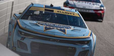NASCAR: Elliott realizo una remontada épica y se quedó con la Hollywood Casino 400 en la última vuelta