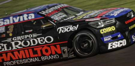 ¿Werner tenía permitido por reglamento correr con un motor Chevrolet?