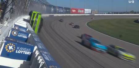 La impactante imagen que entregó la NASCAR y dio la vuelta al mundo