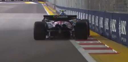 F1: ¡Buscando el límite! Colapinto rozó los muros en la FP1 de Singapur