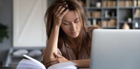 Salud y bienestar: señales de agotamiento laboral que no debes ignorar y cómo recuperar tu energía