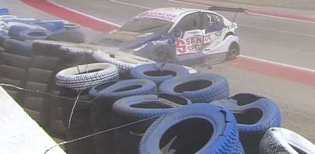 TC2000: duro golpe de Nicolás Traut en la curva Traverso de El Zonda