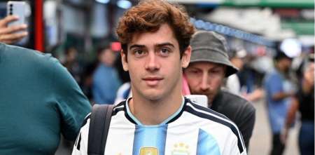 F1: en la previa a su renovación en Alpine, Colapinto llegó al GP de Brasil con la camiseta de la Selección Argentina