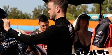 TN APAT: el efusivo festejó del equipo de Canapino por su primera pole position en la Clase 3