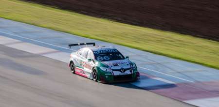 Turismo Carretera 2000: Canapino capitalizó un roce entre Llaver y Ardusso para ganar en Río Cuarto