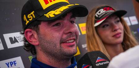 Morillo tras lograr su 1er triunfo en el TC2000: "La verdad que no lo puedo creer"