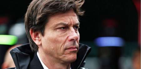 F1: ¿Peligro en puerta? Toto Wolff planea vender sus acciones de Mercedes