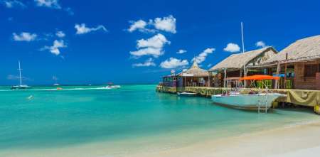 Cuánto cuesta viajar a Aruba en enero y febrero 2026: precios actualizados y paquetes desde Argentina