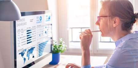 Trabajo remoto 4.0: el monitoreo invisible que redefine la frontera entre eficiencia y vigilancia