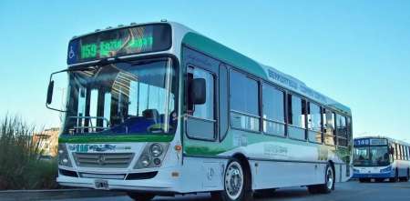 Las líneas de colectivo del AMBA que siguen sin funcionar debido al pago de salario en cuotas