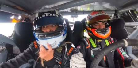 El divertido momento que Julián Santero protagonizó junto a su novia