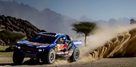 Dakar 2026: Ford marcó el rumbo en el Prólogo de Autos con Ekström al frente