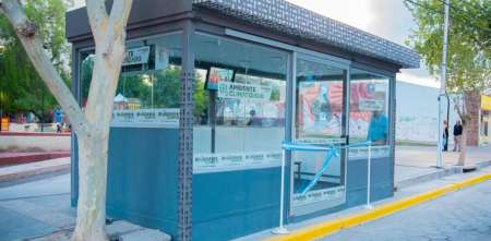 Se inauguró la primera parada de colectivos con aire acondicionado ¿Dónde queda?