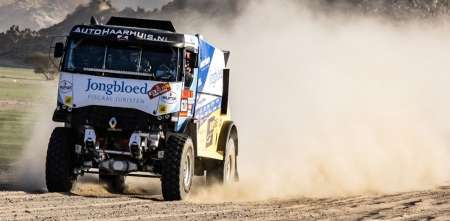 Dakar 2026: Huzink se llevó la Etapa 2 después de una lucha cerrada con Zala